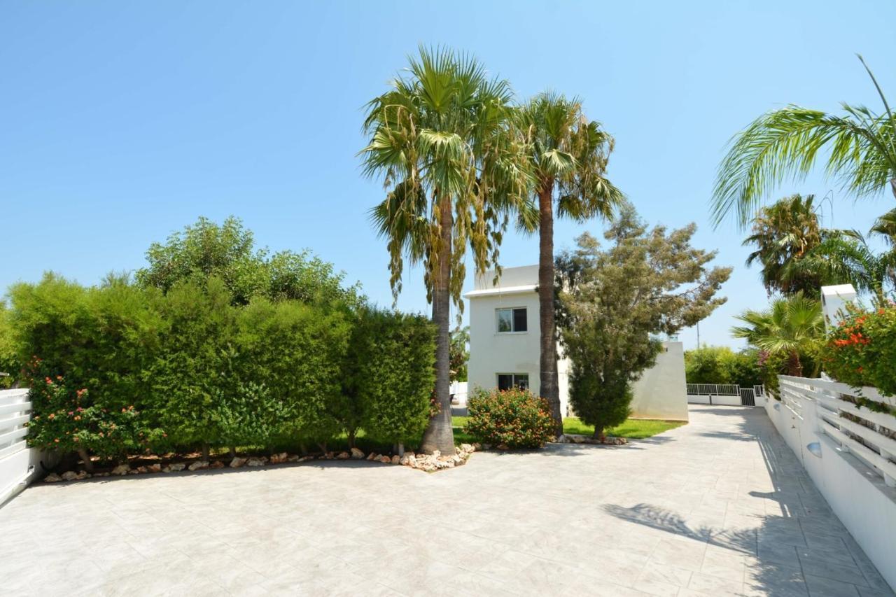 Olympic Gardens Villa Протарас Экстерьер фото